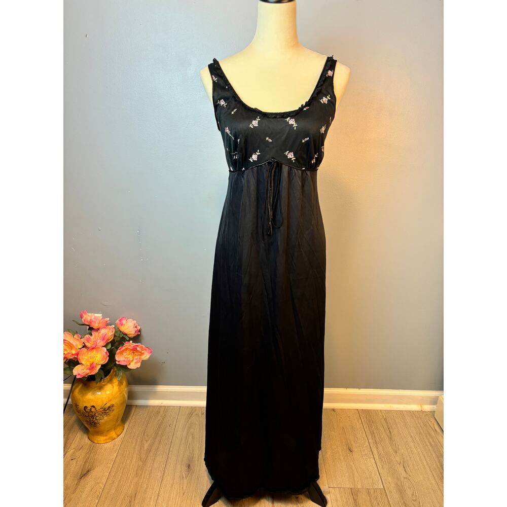 Vintage Formfit Rogers Black Nightgown Slip Dress Feminine Floral Blk Sz 34 READ